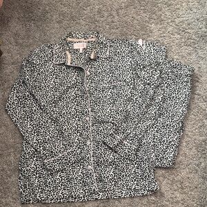 Victoria's Secret Black & White Leopard Print Pajama Set